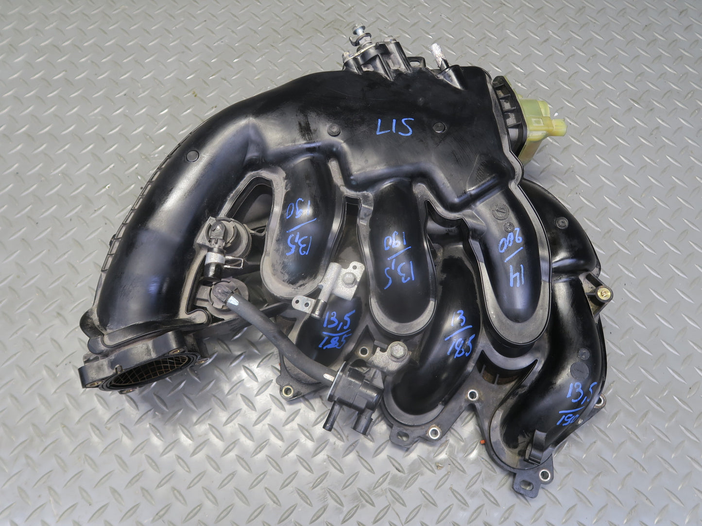 06-13 Lexus GSE20L IS250 Engine Air Intake Manifold 89K Miles OEM