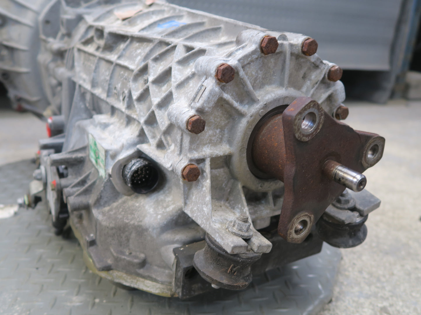 99-03 BMW E39 540ia M62 A5S440Z 5HP-24 A/T Automatic Transmission 1423304 OEM