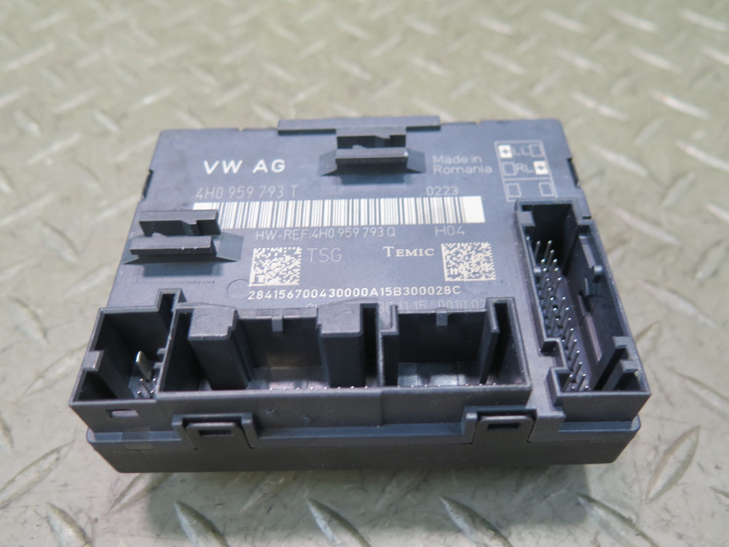 2011-2016 Porsche Cayenne 958 Front Left Door Control Module 4H0959793T