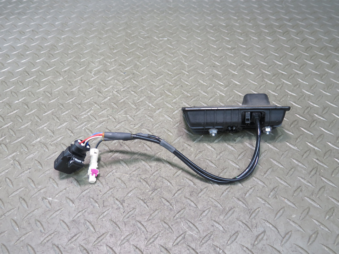 2015-2018 Porsche Cayenne 958.2 Rear Trunk Hatch Release Handle Switch w Camera
