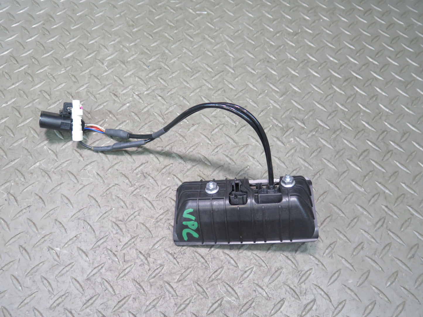 2015-2018 Porsche Cayenne 958.2 Rear Trunk Hatch Release Handle Switch w Camera
