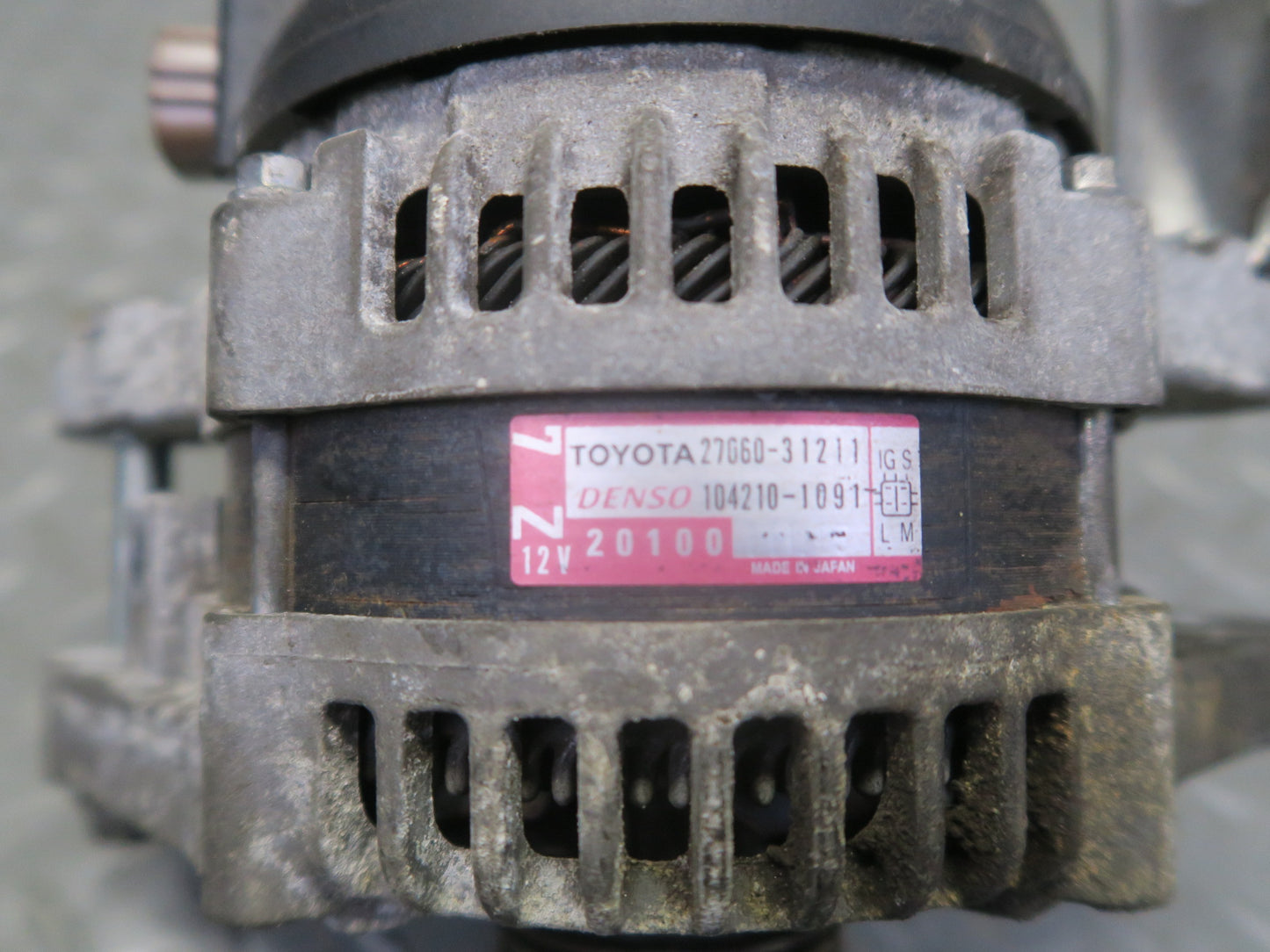 10-13 Lexus IS250 GSE20L 2.5L 4GRFSE Convertible Engine Generator Alternator OEM