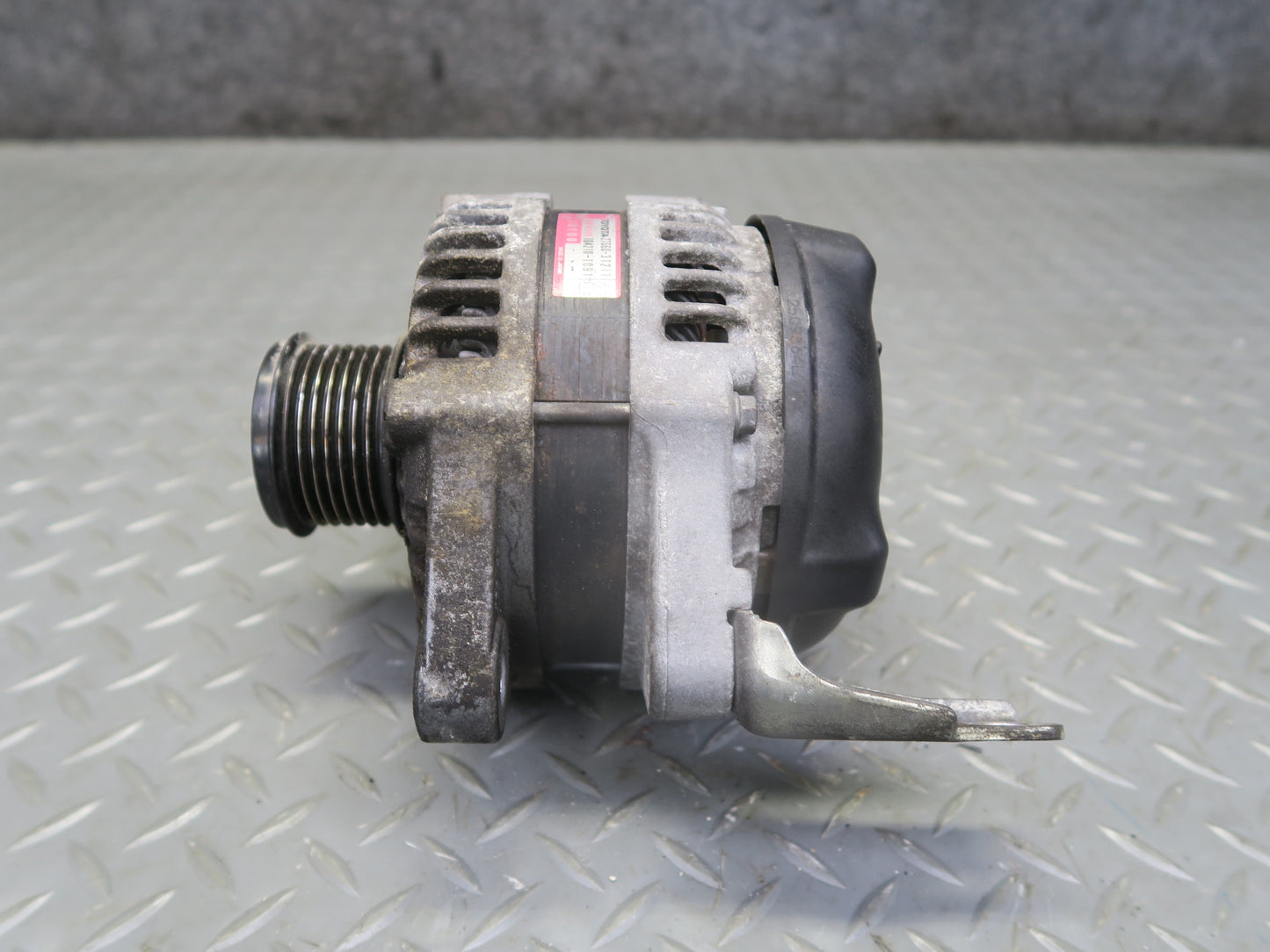 10-13 Lexus IS250 GSE20L 2.5L 4GRFSE Convertible Engine Generator Alternator OEM