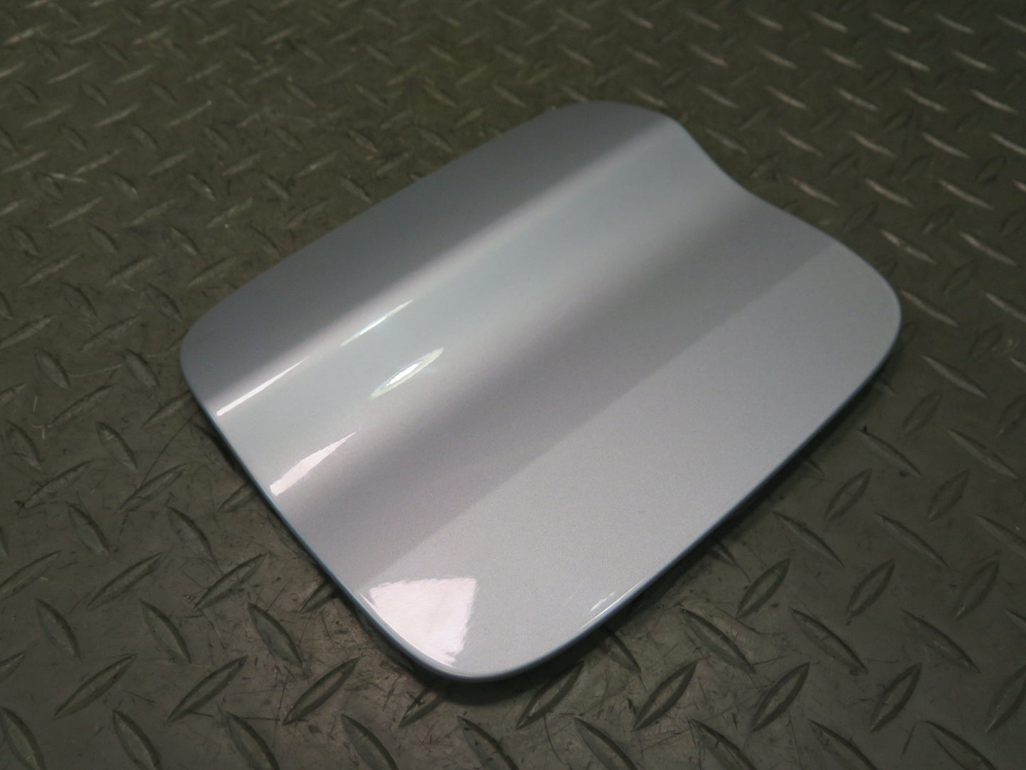 2014-2018 BMW F15 X5 Fuel Tank Filler Door Lid Cover Silver 7312316