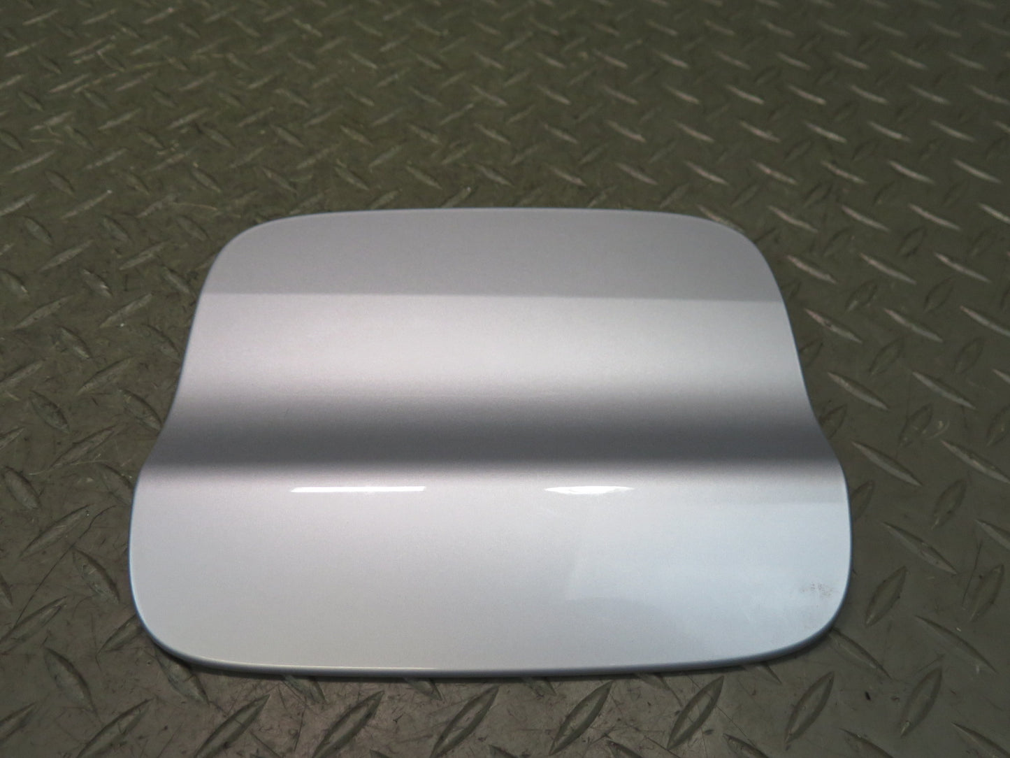 2014-2018 BMW F15 X5 Fuel Tank Filler Door Lid Cover Silver 7312316