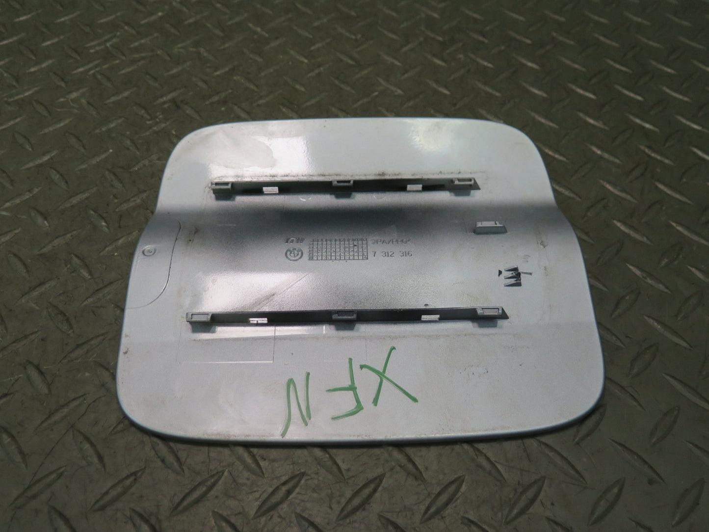 2014-2018 BMW F15 X5 Fuel Tank Filler Door Lid Cover Silver 7312316