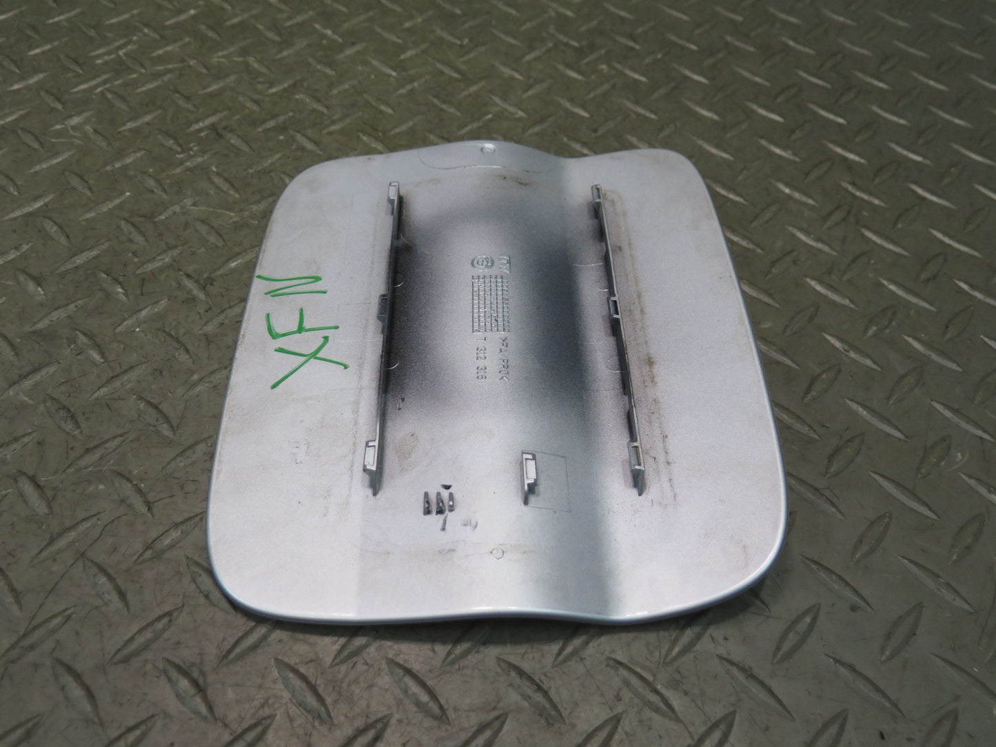 2014-2018 BMW F15 X5 Fuel Tank Filler Door Lid Cover Silver 7312316