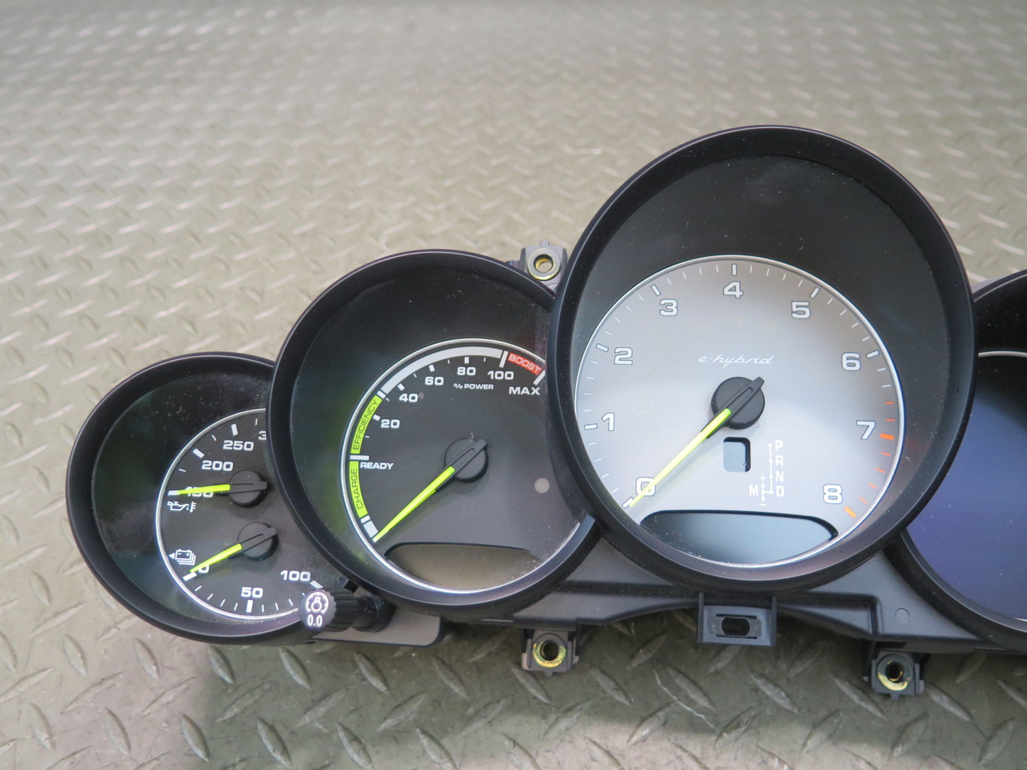 2015-2016 Porsche Cayenne E-hybrid 958.2 Instrument Cluster Gauge Speedometer