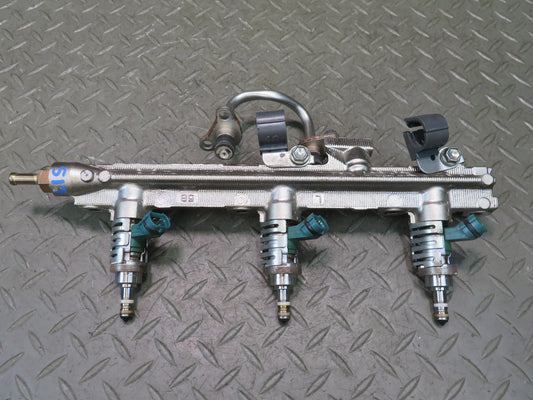 06-13 Lexus GSE20L IS250C Left Side Fuel Rail w Injector Set 90K Miles OEM