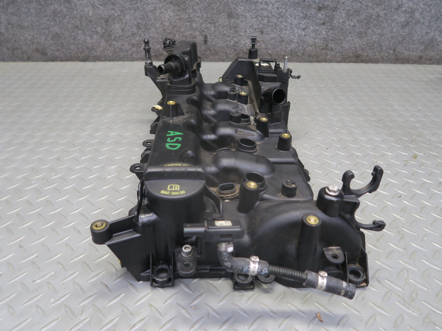 2017-2020 Alfa Romeo Stelvio 2.0L Engine Valve Cylinder Head Cover 88K Miles
