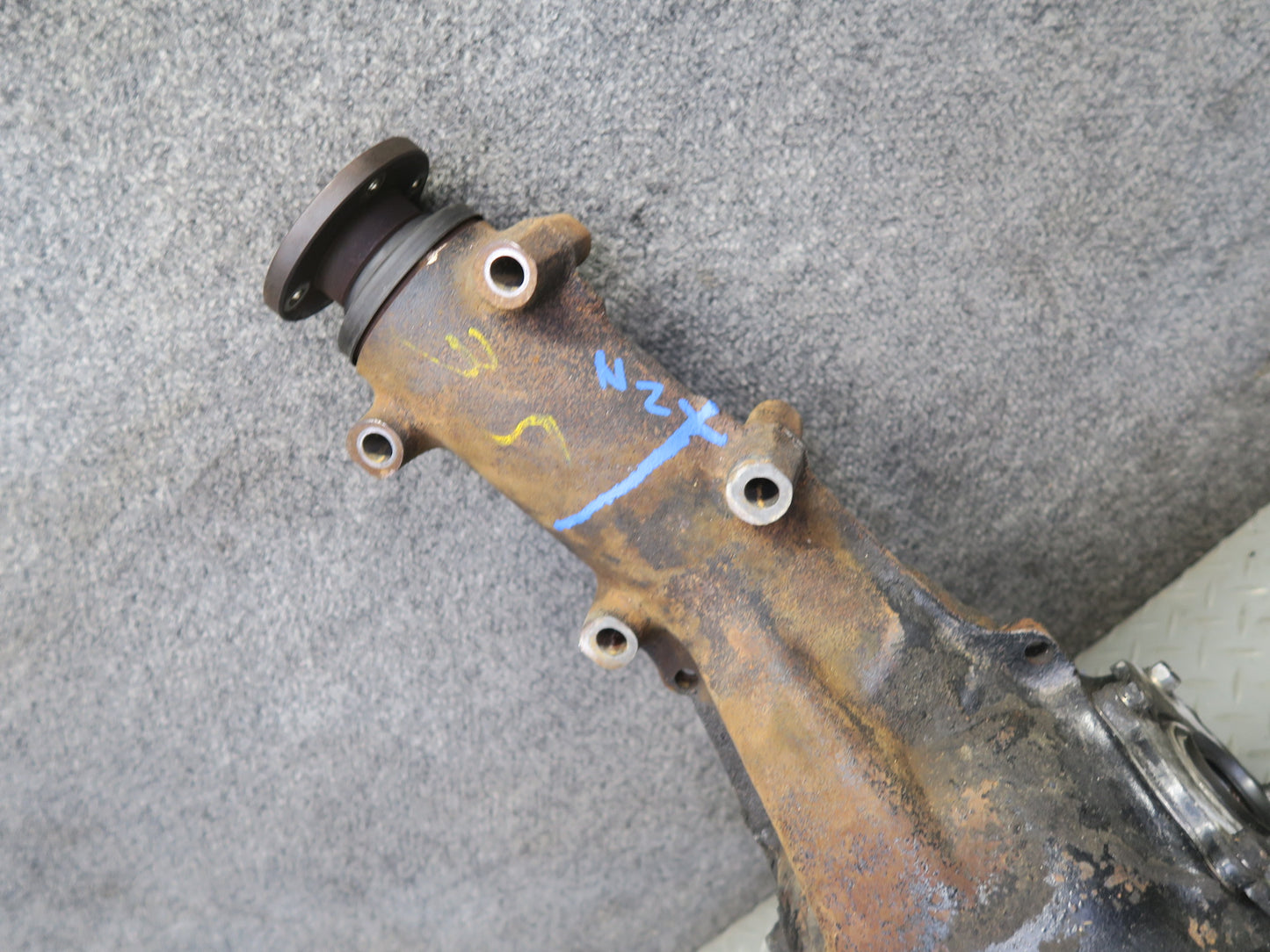 1982 Datsun Nissan 280ZX S130 A/T NA Rear Differential Carrier 3.545 Ratio OEM