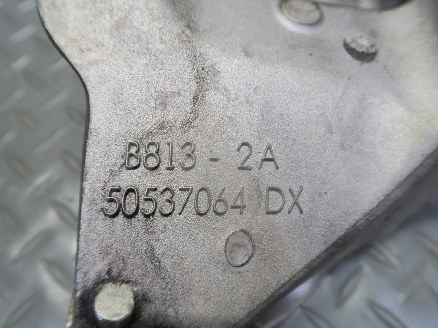 2017-2019 Alfa Romeo Stelvio 2.0L AWD Set of 2 Left & Right Engine Motor Mount