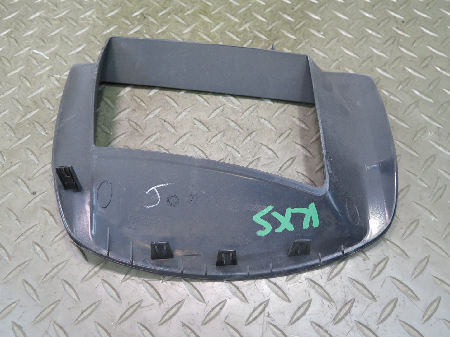2010-2014 BMW E71 E72 X6 X6M Dash HUD Head UP Display Trim Bezel Panel 7161799