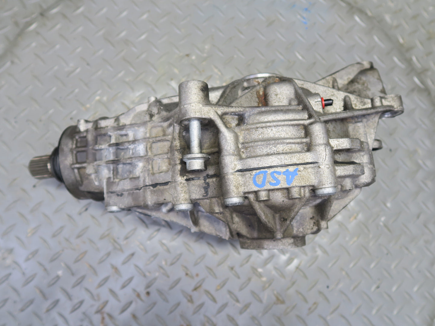 2017-2019 Alfa Romeo Stelvio 2.0L AWD Front Axle Differential Carrier 3.73 88K