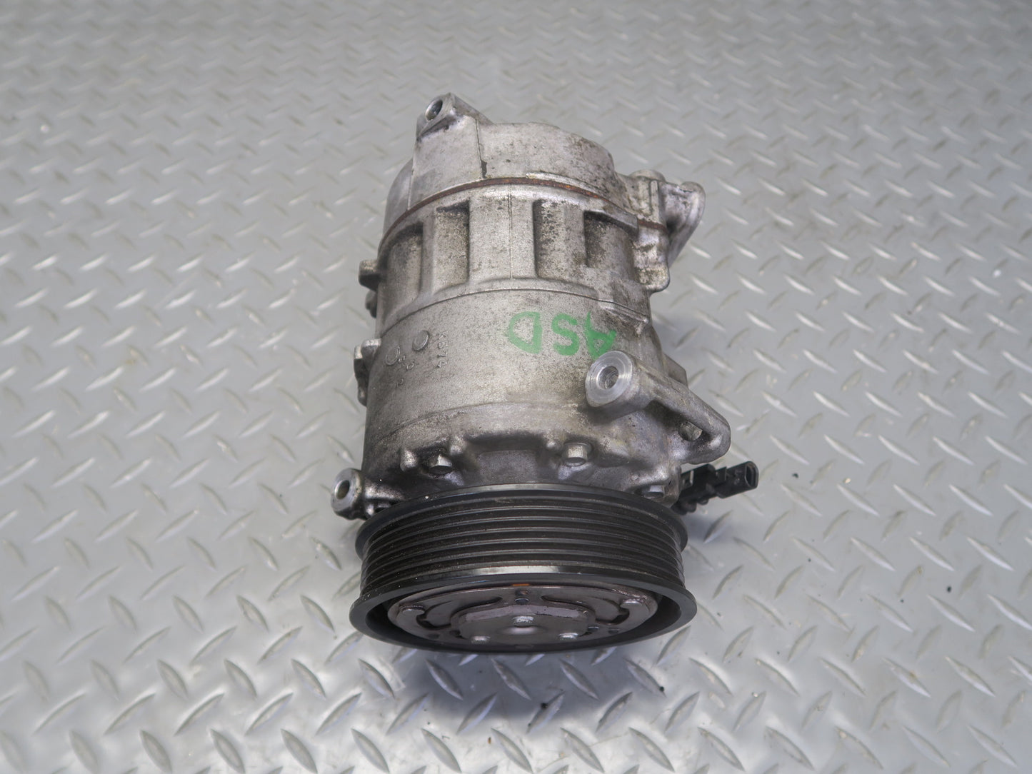 2017-2023 Alfa Romeo Stelvio 2.0L AWD A/C Air Condition Compressor 50540132