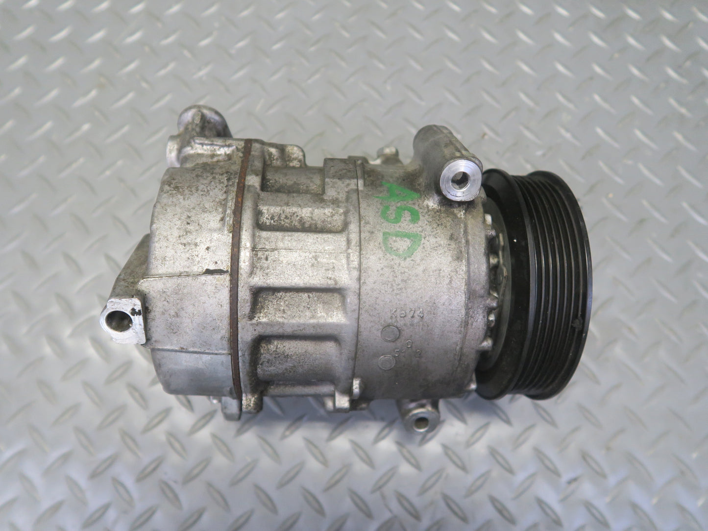 2017-2023 Alfa Romeo Stelvio 2.0L AWD A/C Air Condition Compressor 50540132