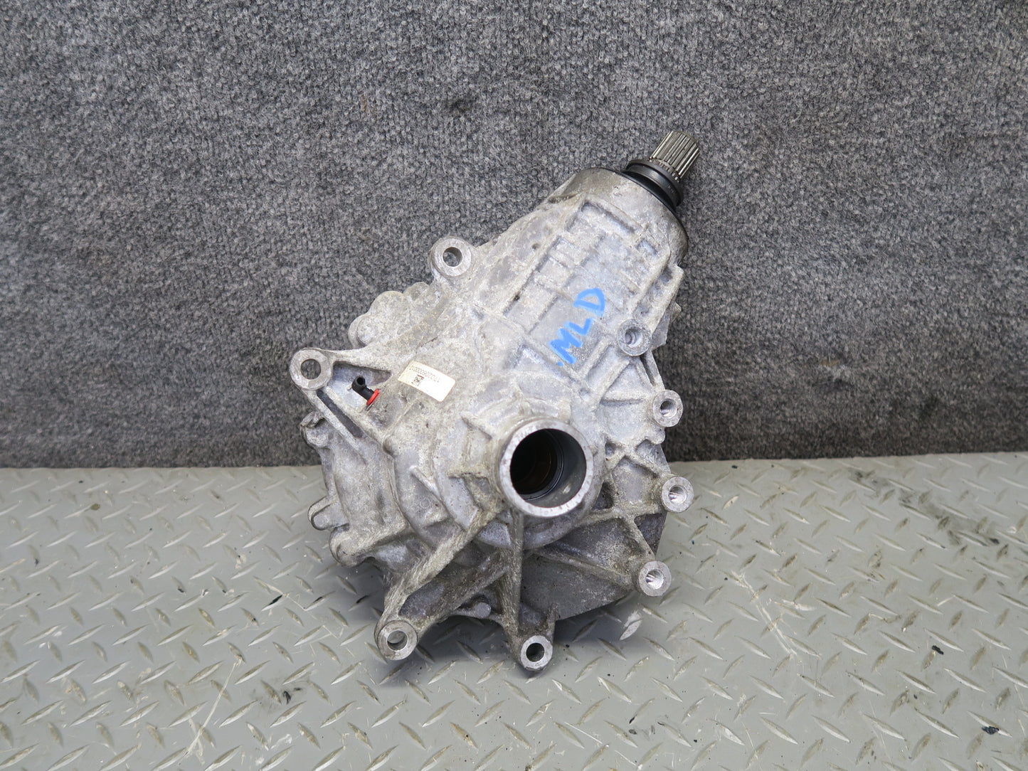 2017-2020 Maserati Levante M161 3.0L AWD Front Differential Carrier 6700321830