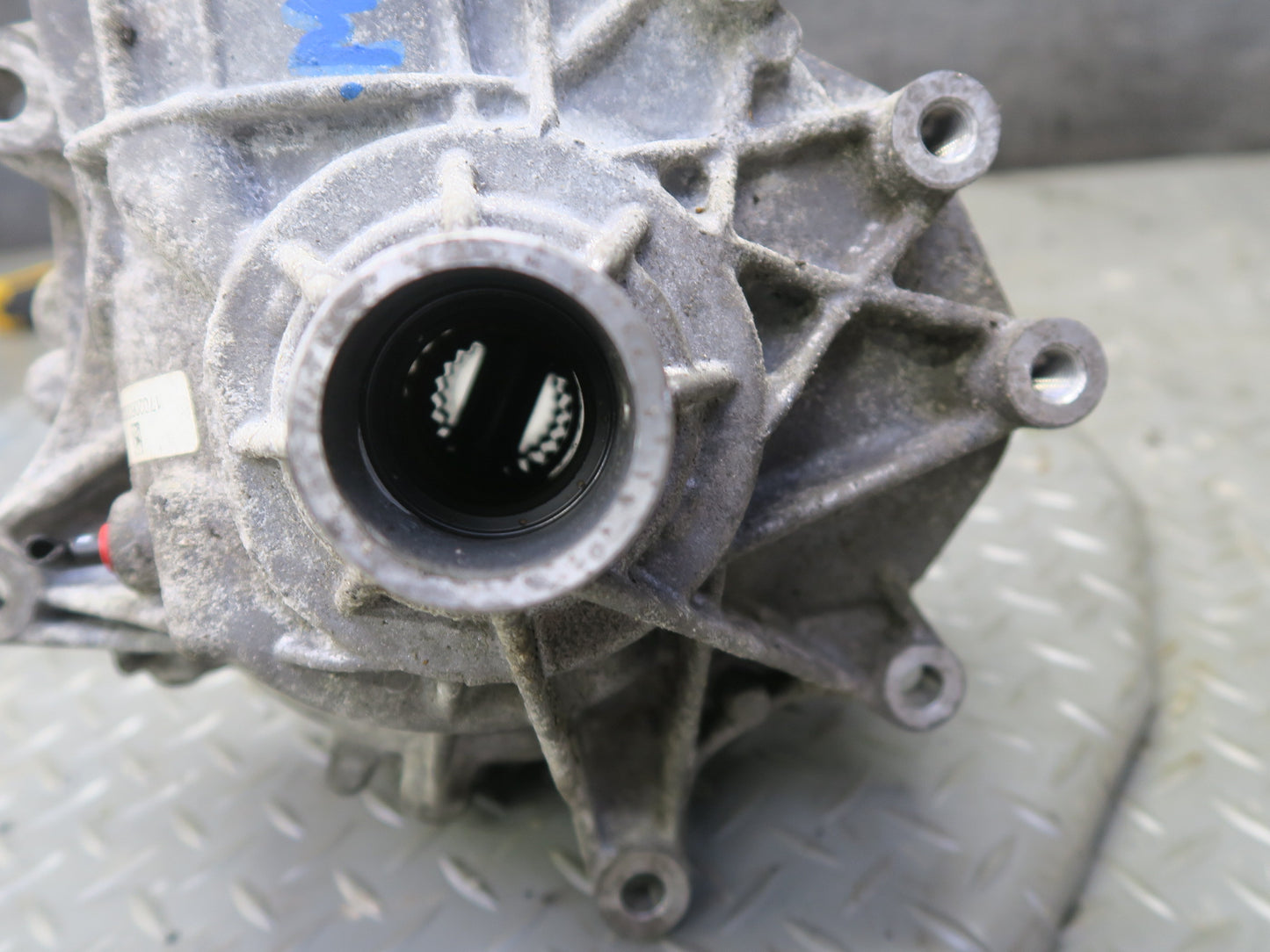 2017-2020 Maserati Levante M161 3.0L AWD Front Differential Carrier 6700321830