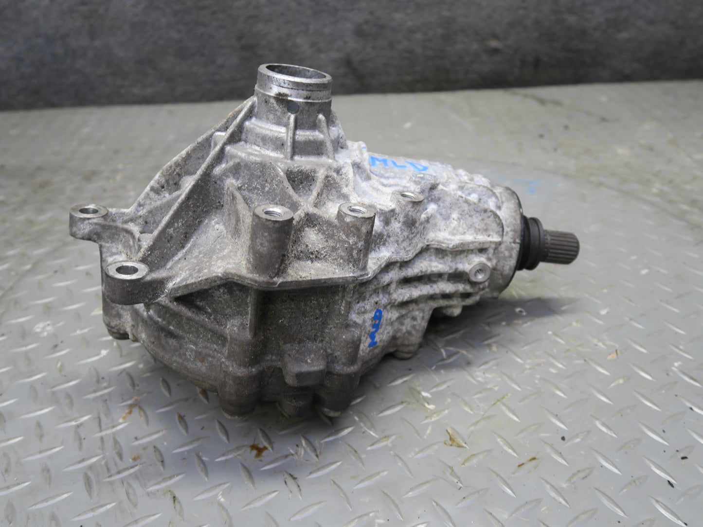2017-2020 Maserati Levante M161 3.0L AWD Front Differential Carrier 6700321830