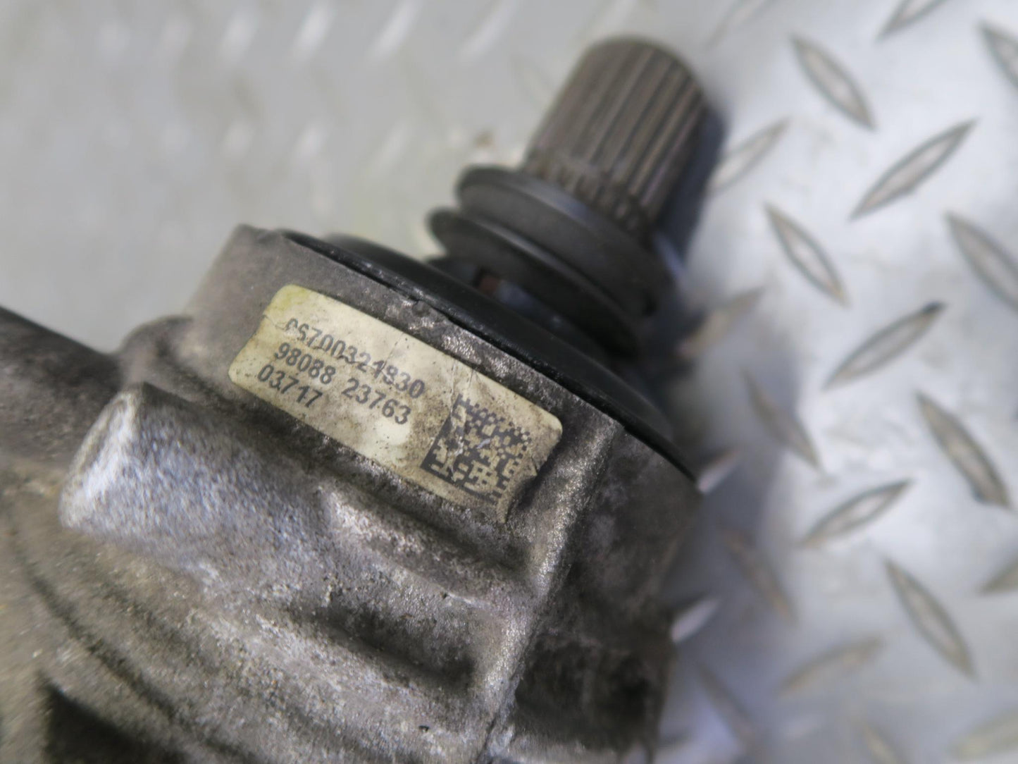 2017-2020 Maserati Levante M161 3.0L AWD Front Differential Carrier 6700321830