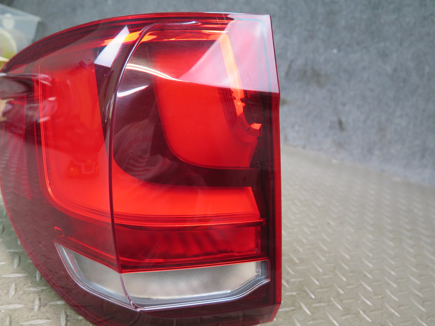 2014-2018 BMW F15 X5 Rear Left Driver Side LED Quarter Tail Light Lamp