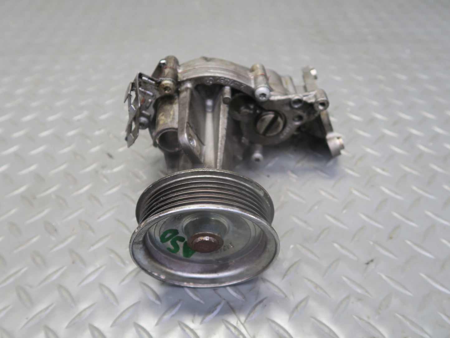2017-2019 Alfa Romeo Stelvio 2.0L AWD Engine Water Coolant Pump 88K Miles
