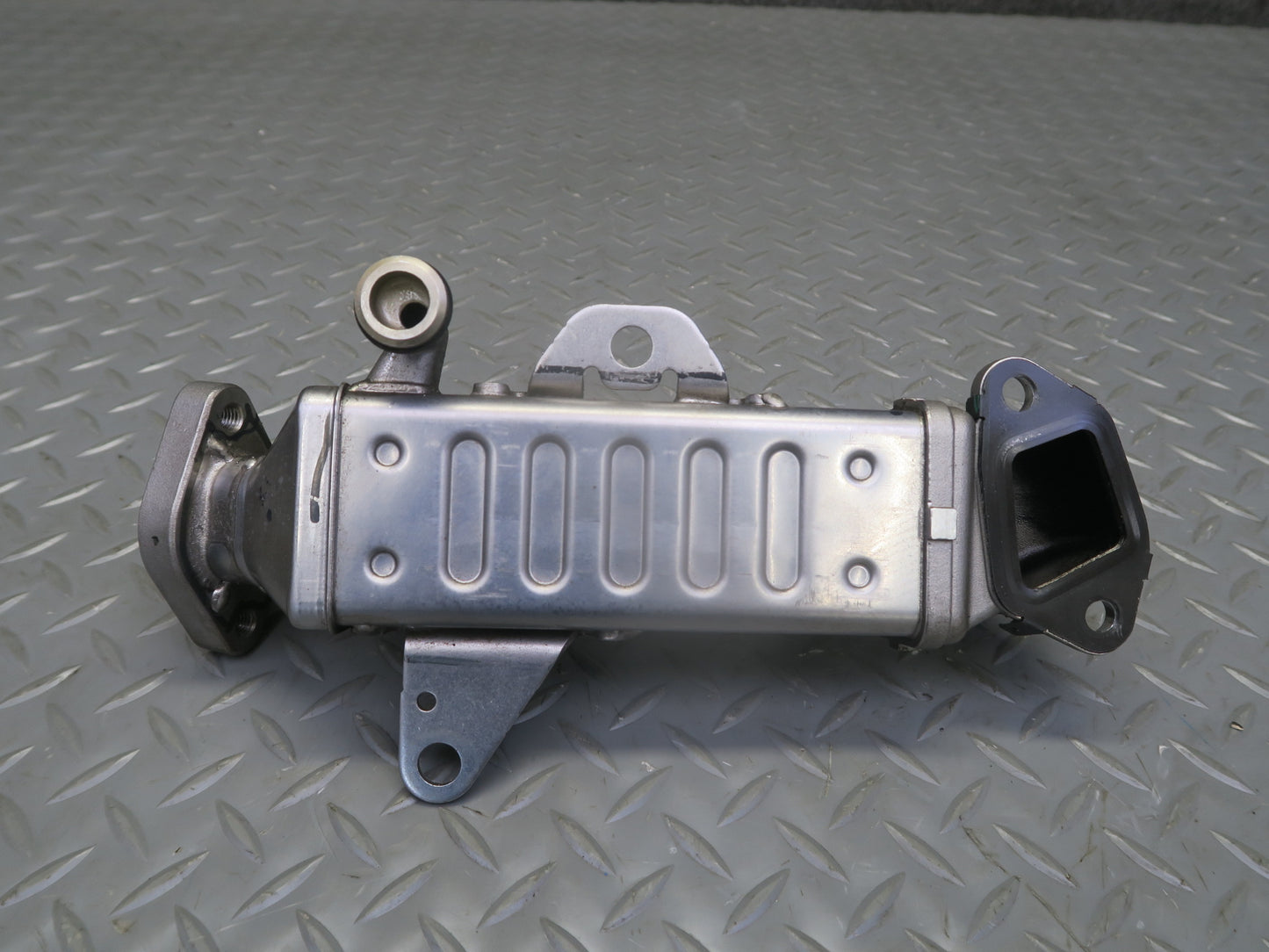 2017-2023 Alfa Romeo Stelvio 2.0L Engine Motor EGR Valve Cooler 88K Miles