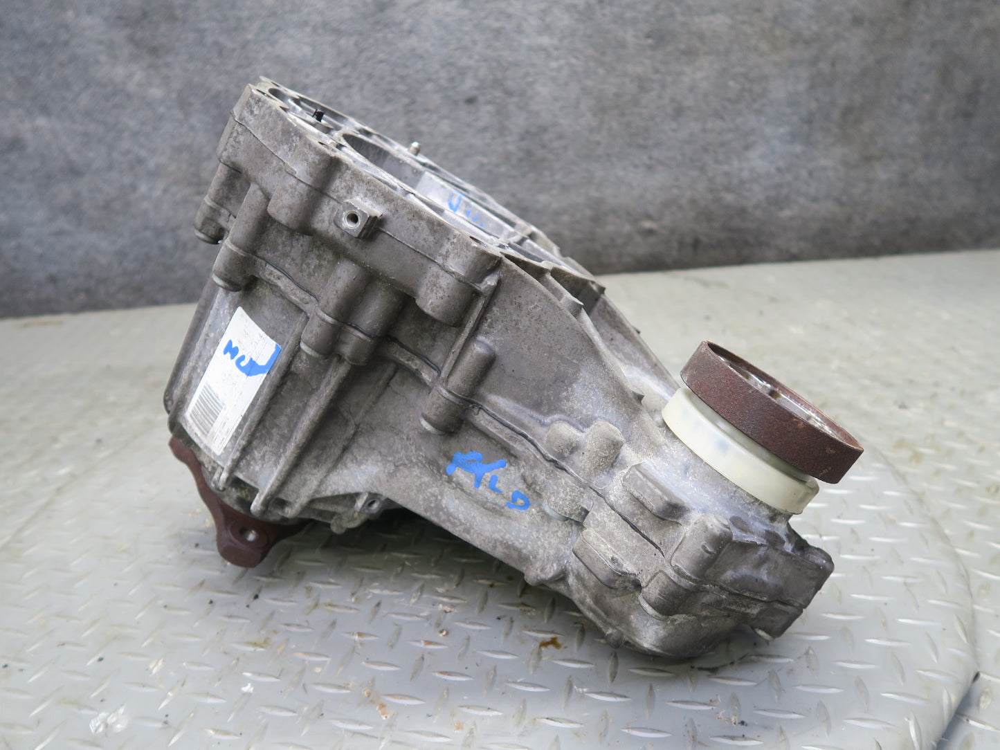 2017-2020 Maserati Levante M161 3.0L AWD Transfer Case Box w Motor 670038072 94k