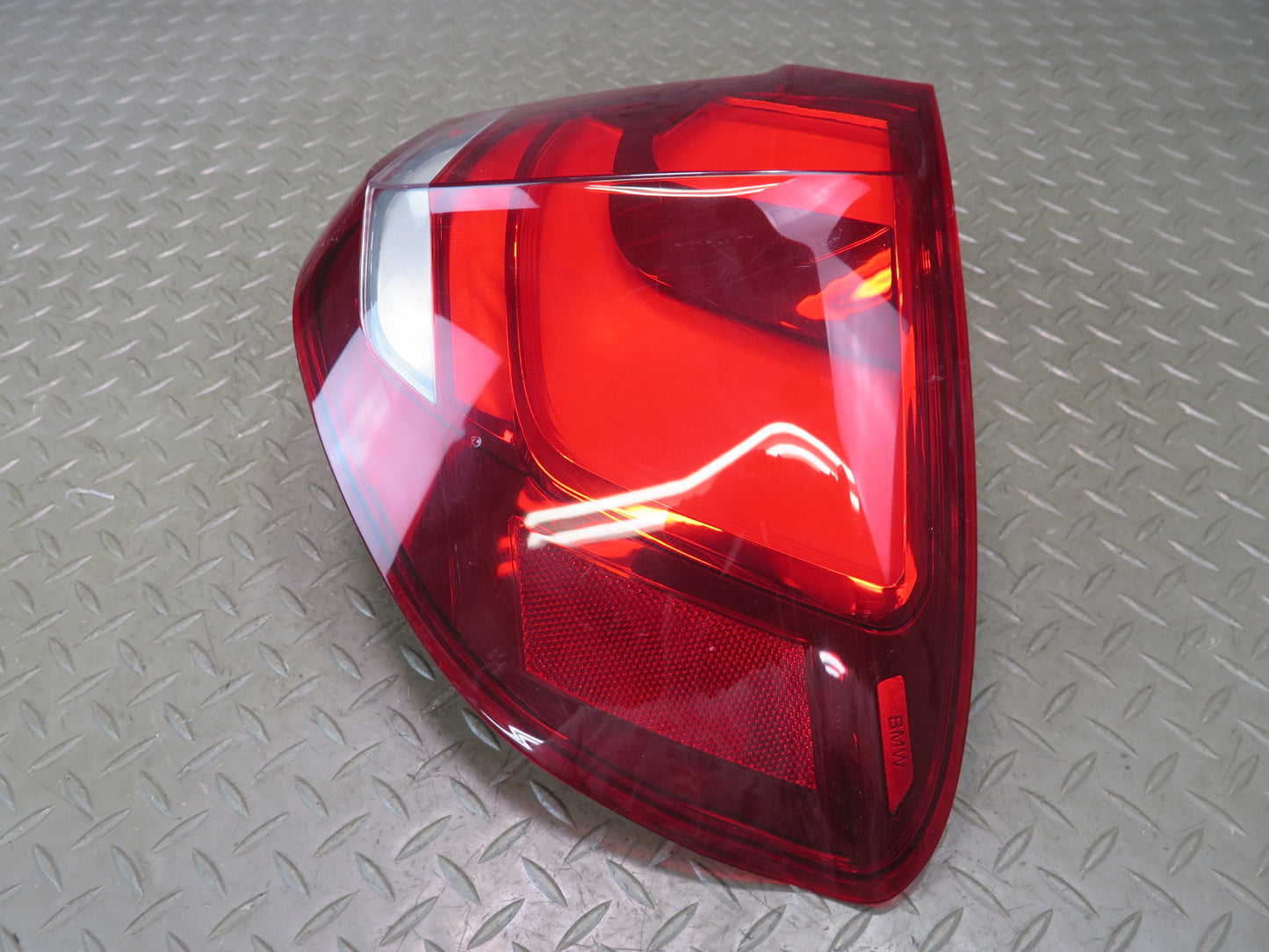 2014-2018 BMW F15 X5 Rear Right Passenger Side LED Quarter Tail Light Lamp