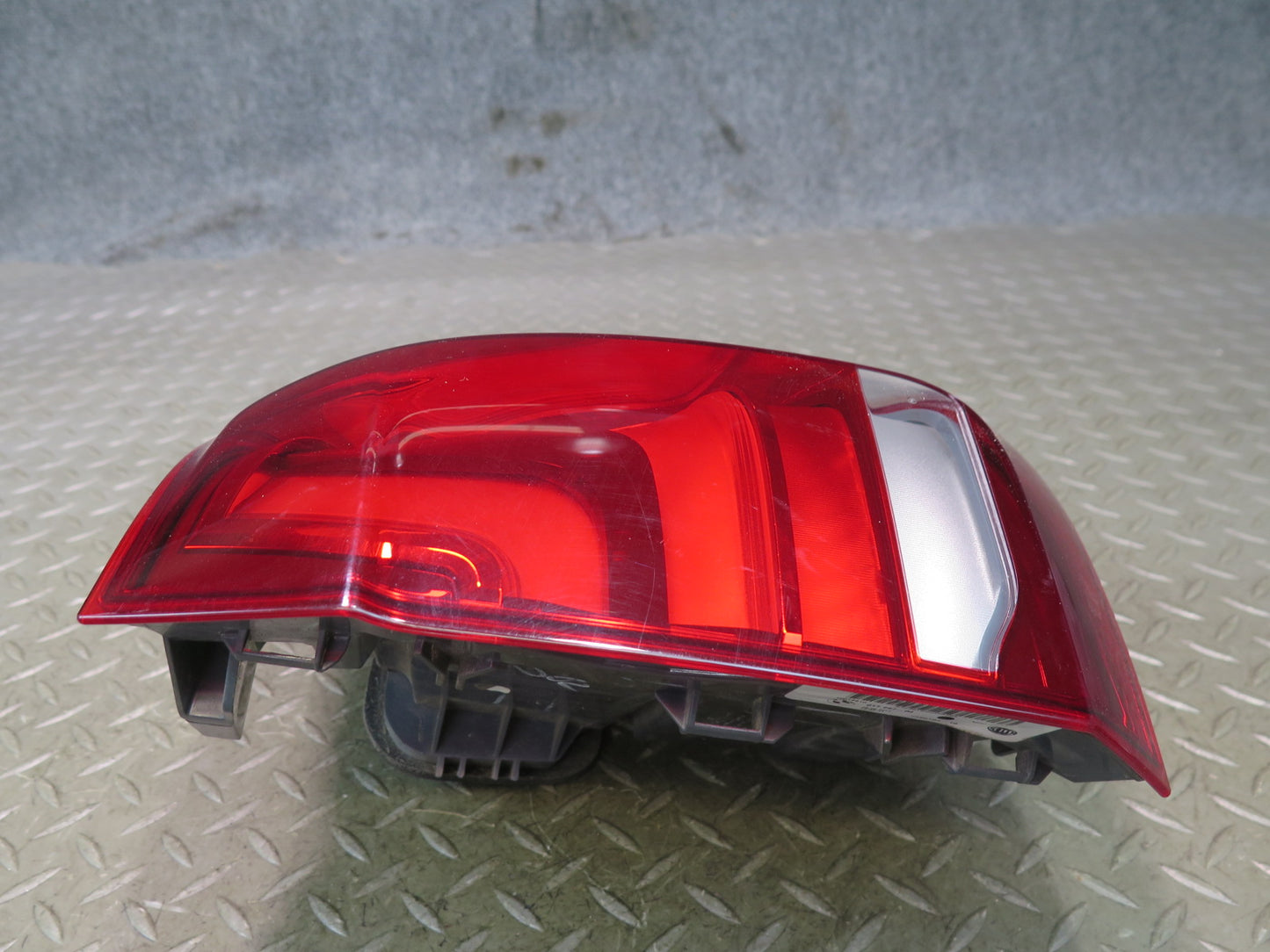 2014-2018 BMW F15 X5 Rear Right Passenger Side LED Quarter Tail Light Lamp