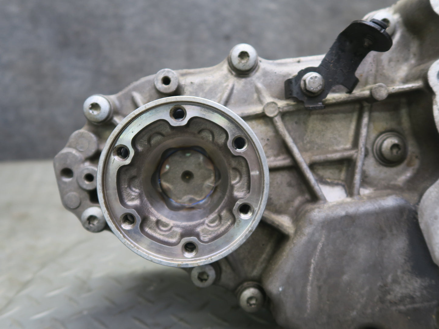 2017-2019 Alfa Romeo Stelvio 2.0L AWD Transfer Case Box 88K Miles