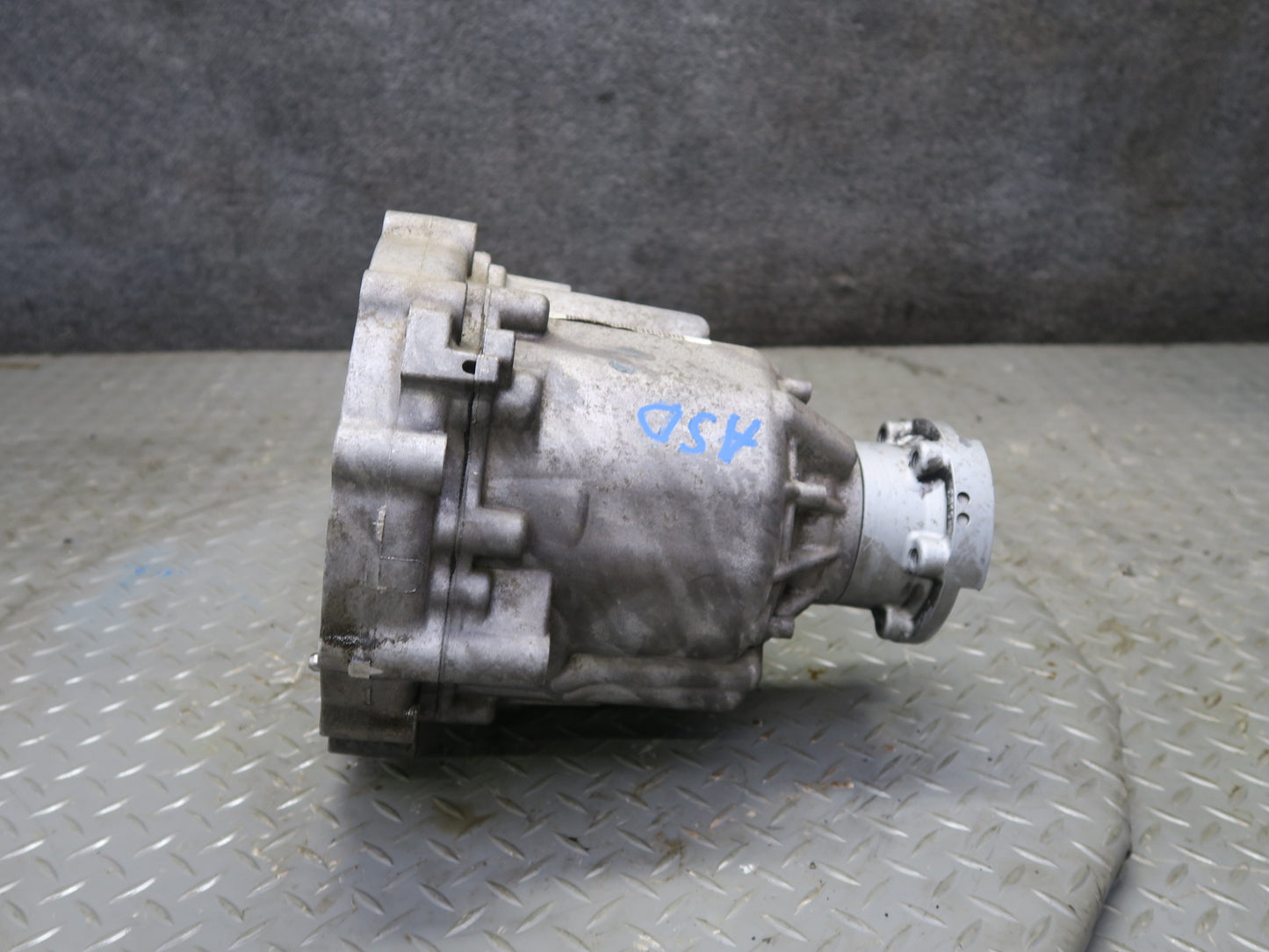 2017-2019 Alfa Romeo Stelvio 2.0L AWD Transfer Case Box 88K Miles