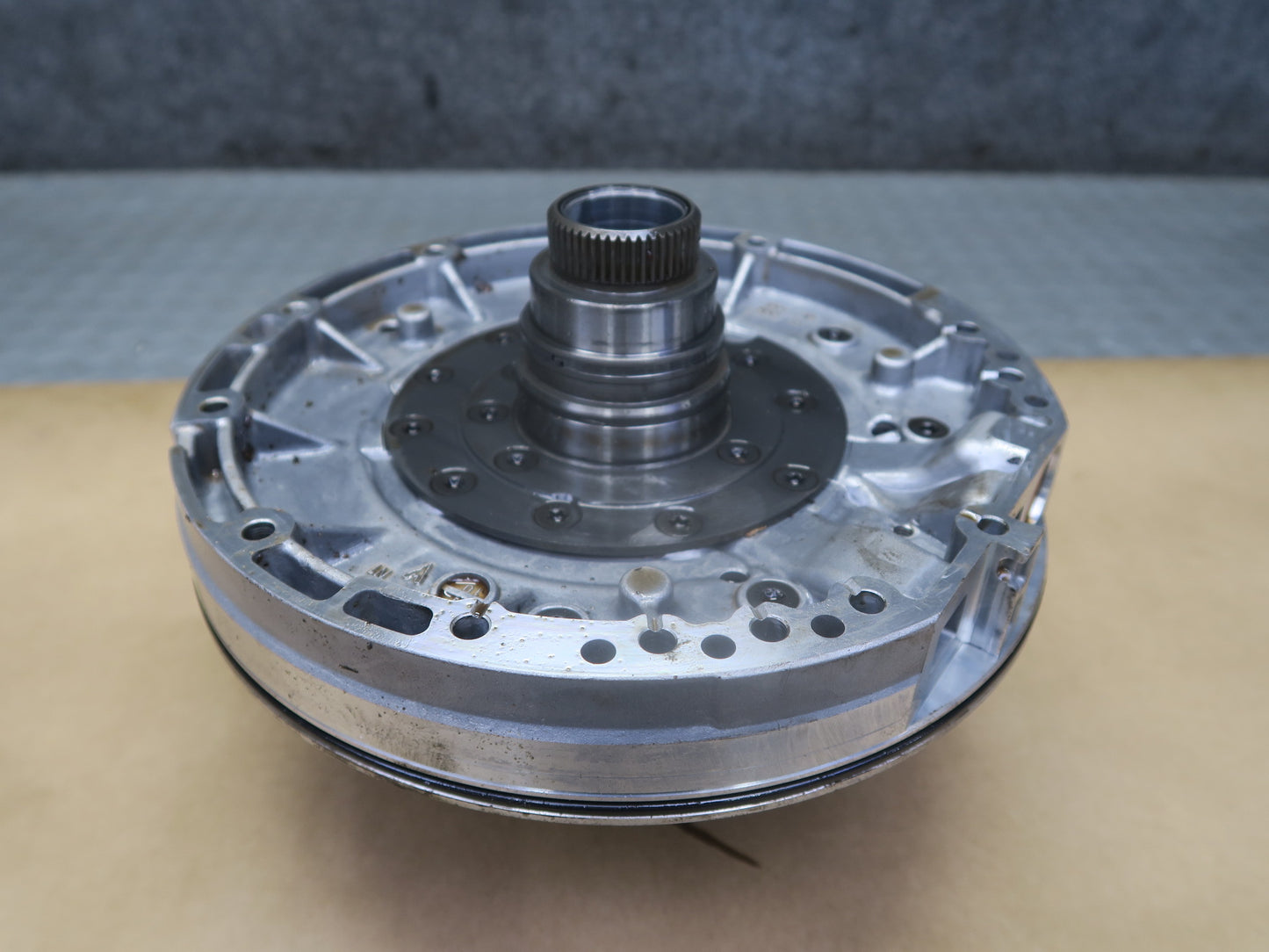 2010-2014 BMW E71 X6M 6HP-26z Automatic Transmission Oil Pump 1068410088