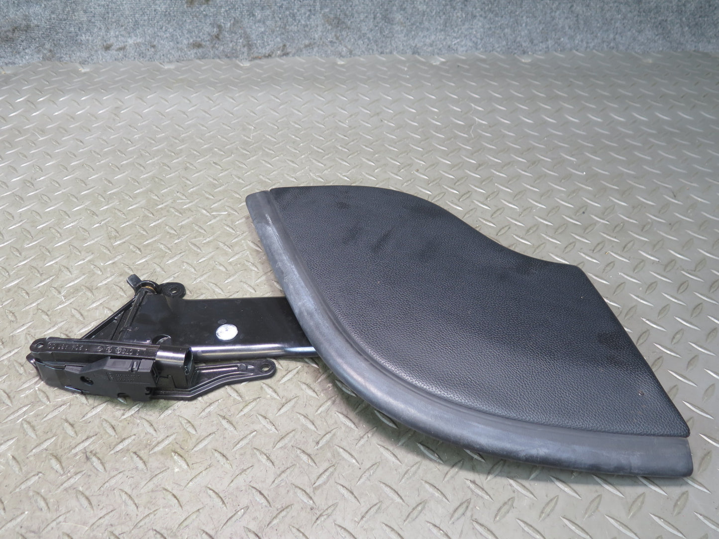 03-06 Mercedes R230 SL Convertible Rear Left & Right TOP Roof Flap Cover Set OEM