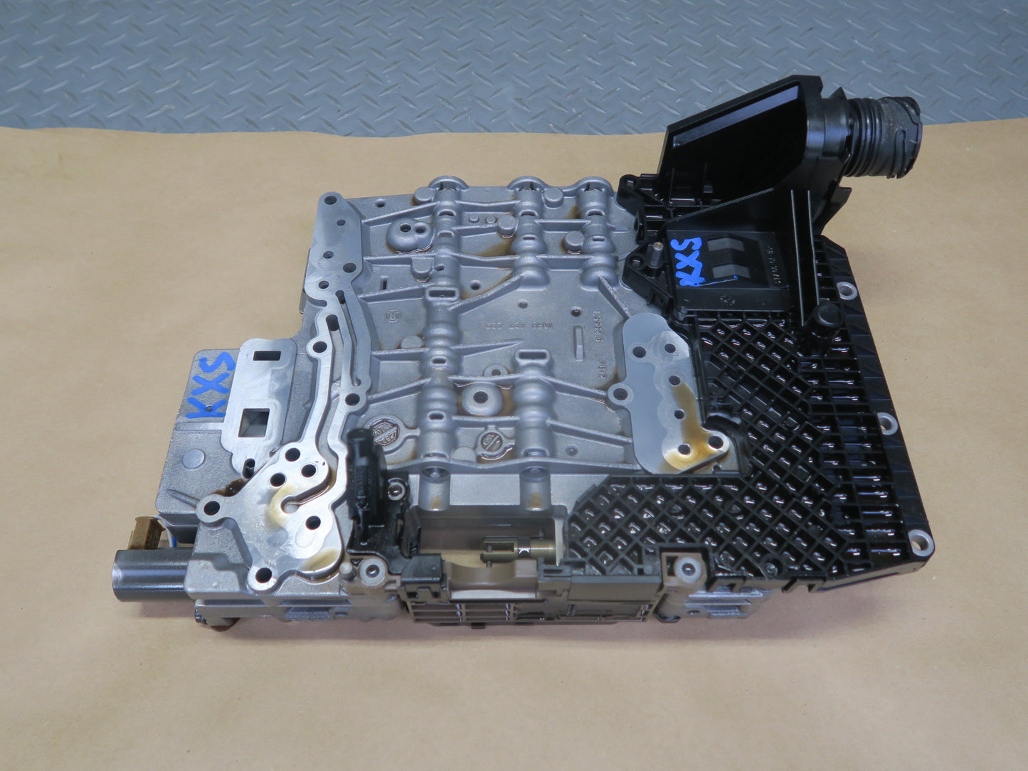 2010-2014 BMW E71 X6M 6HP-26z Transmission Valve Body Mechatronic 1068427229