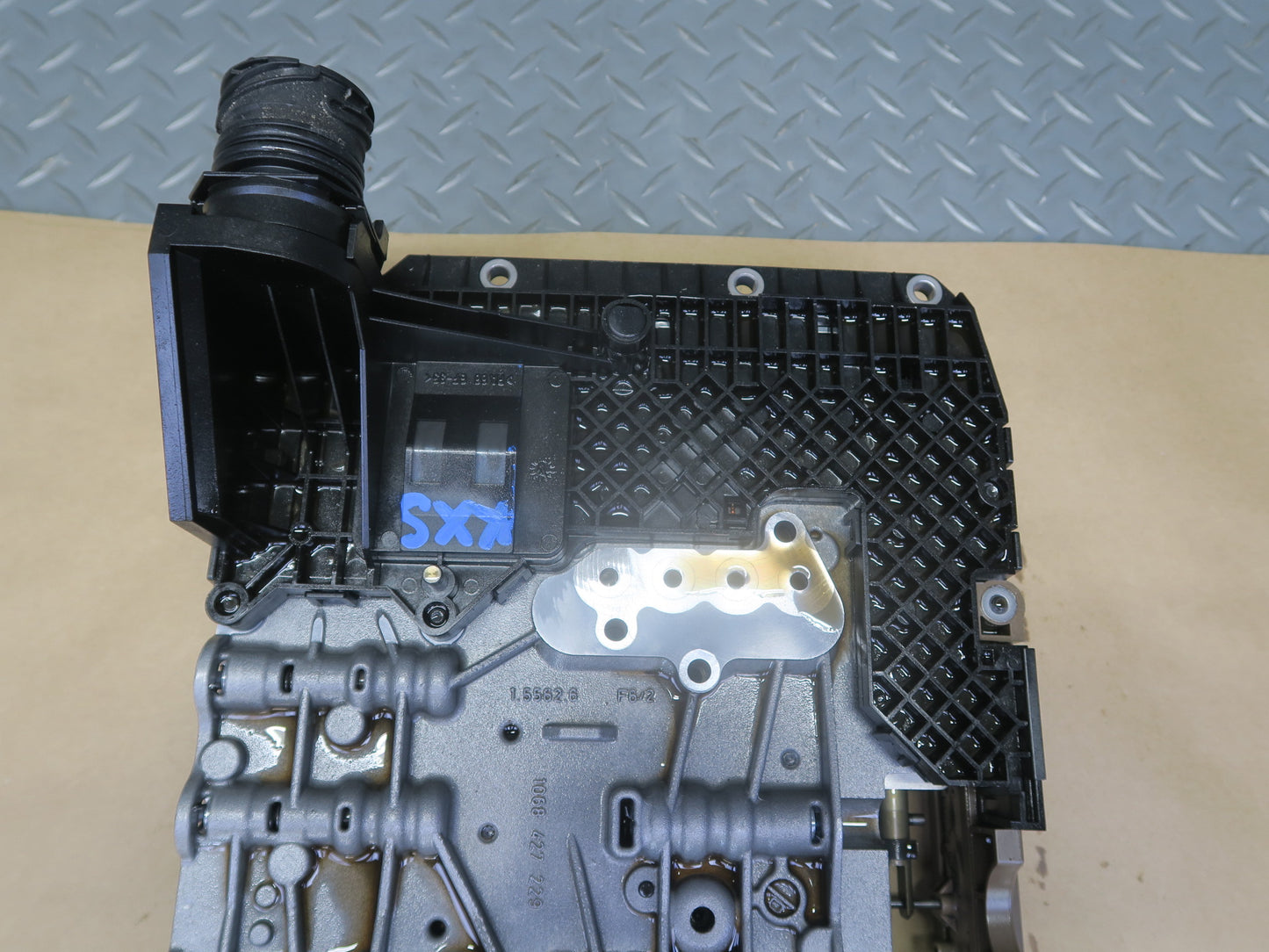 2010-2014 BMW E71 X6M 6HP-26z Transmission Valve Body Mechatronic 1068427229