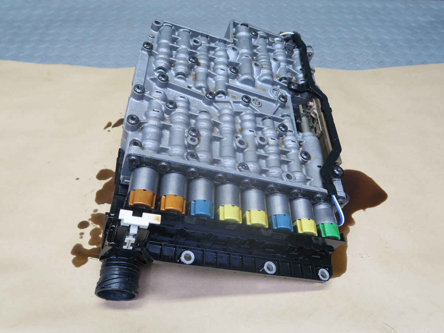 2010-2014 BMW E71 X6M 6HP-26z Transmission Valve Body Mechatronic 1068427229