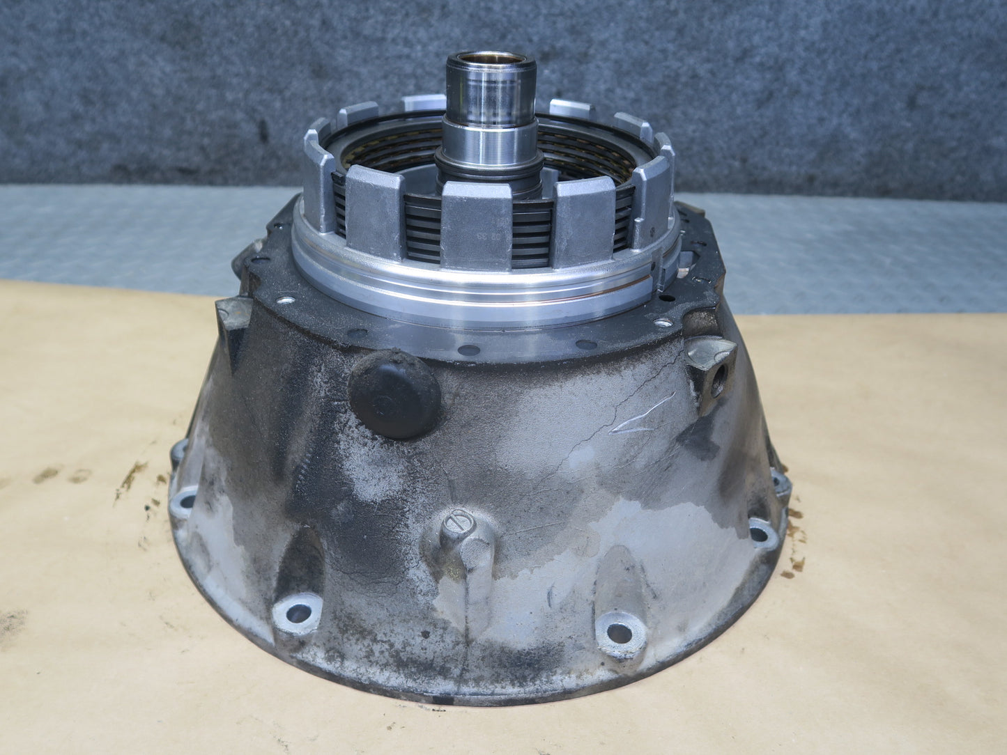 2002-2005 Mercedes W463 G500 722.630 A/T Transmission Bell Housing w Oil Pump
