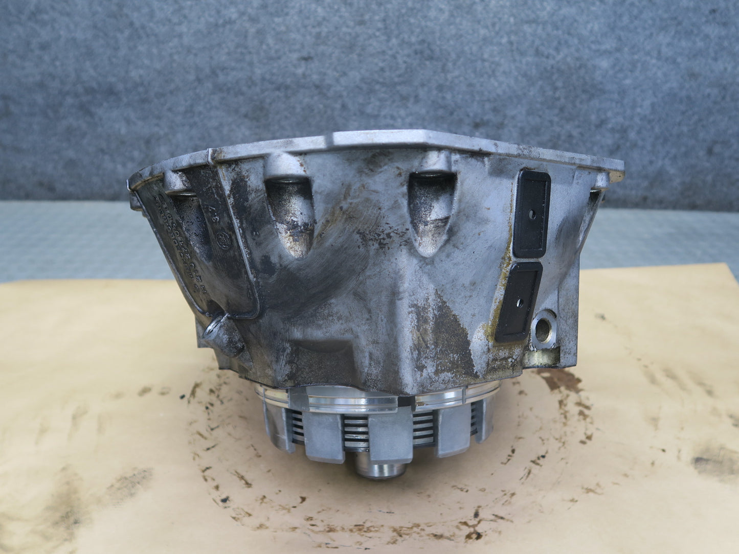 2002-2005 Mercedes W463 G500 722.630 A/T Transmission Bell Housing w Oil Pump
