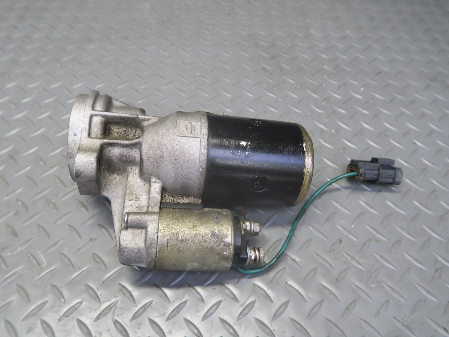 87-89 Nissan Z31 300ZX VG30E NON Turbo A/T Engine Starter Motor OEM