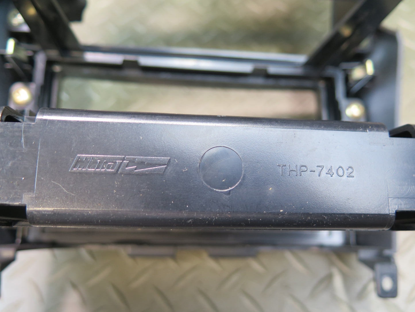 2004 Nissan Z33 350Z Dash Front Center Trim Bezel Cover Panel w Storage OEM