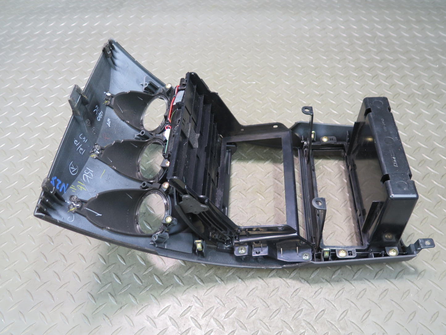 2004 Nissan Z33 350Z Dash Front Center Trim Bezel Cover Panel w Storage OEM