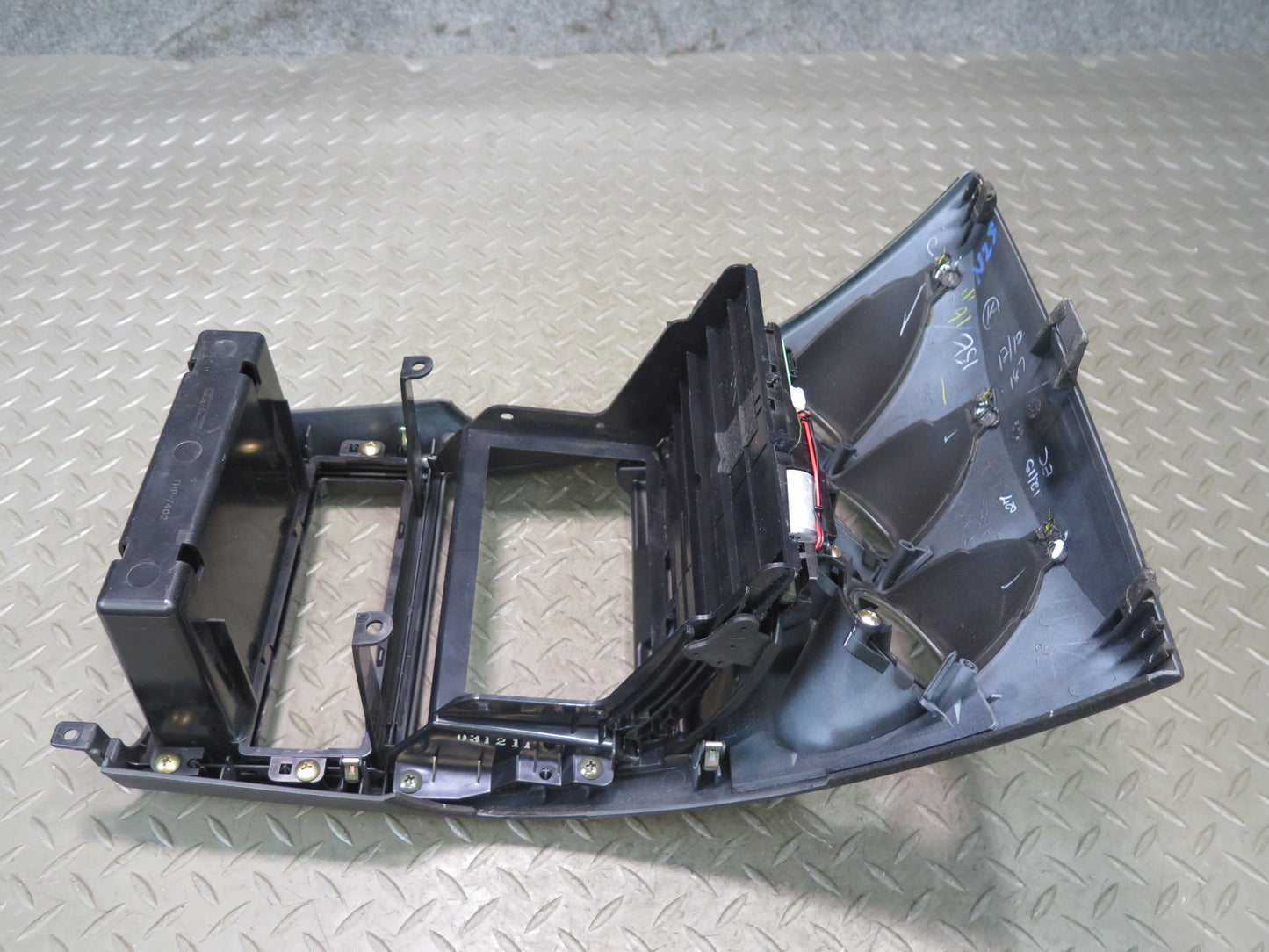 2004 Nissan Z33 350Z Dash Front Center Trim Bezel Cover Panel w Storage OEM