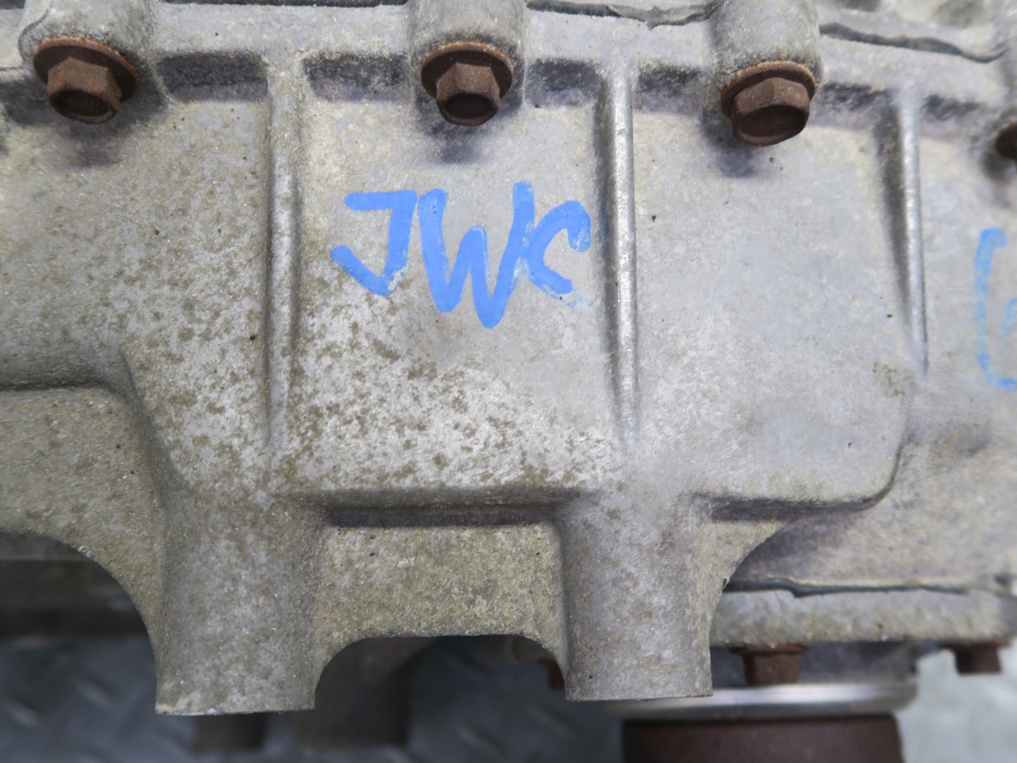 12-17 Jeep Wrangler JK 3.6L A/T Rock-trac 4:1 Transfer Case 75K 52123503AB OEM