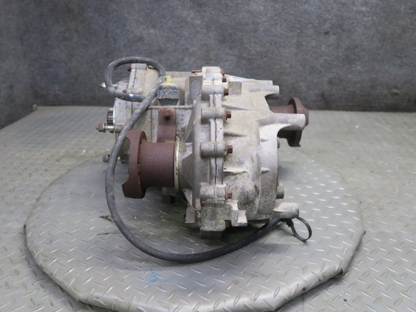 12-17 Jeep Wrangler JK 3.6L A/T Rock-trac 4:1 Transfer Case 75K 52123503AB OEM