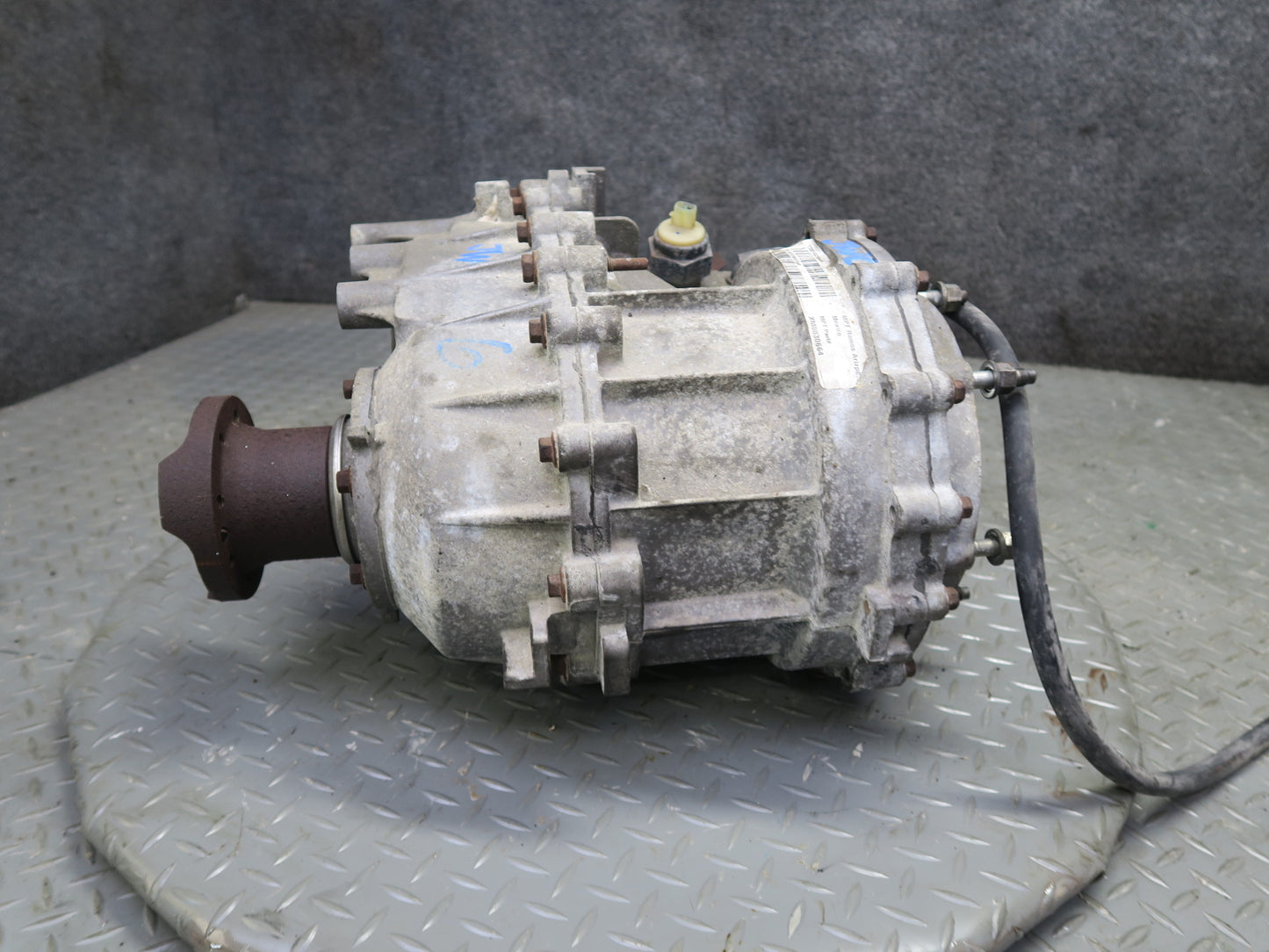 12-17 Jeep Wrangler JK 3.6L A/T Rock-trac 4:1 Transfer Case 75K 52123503AB OEM