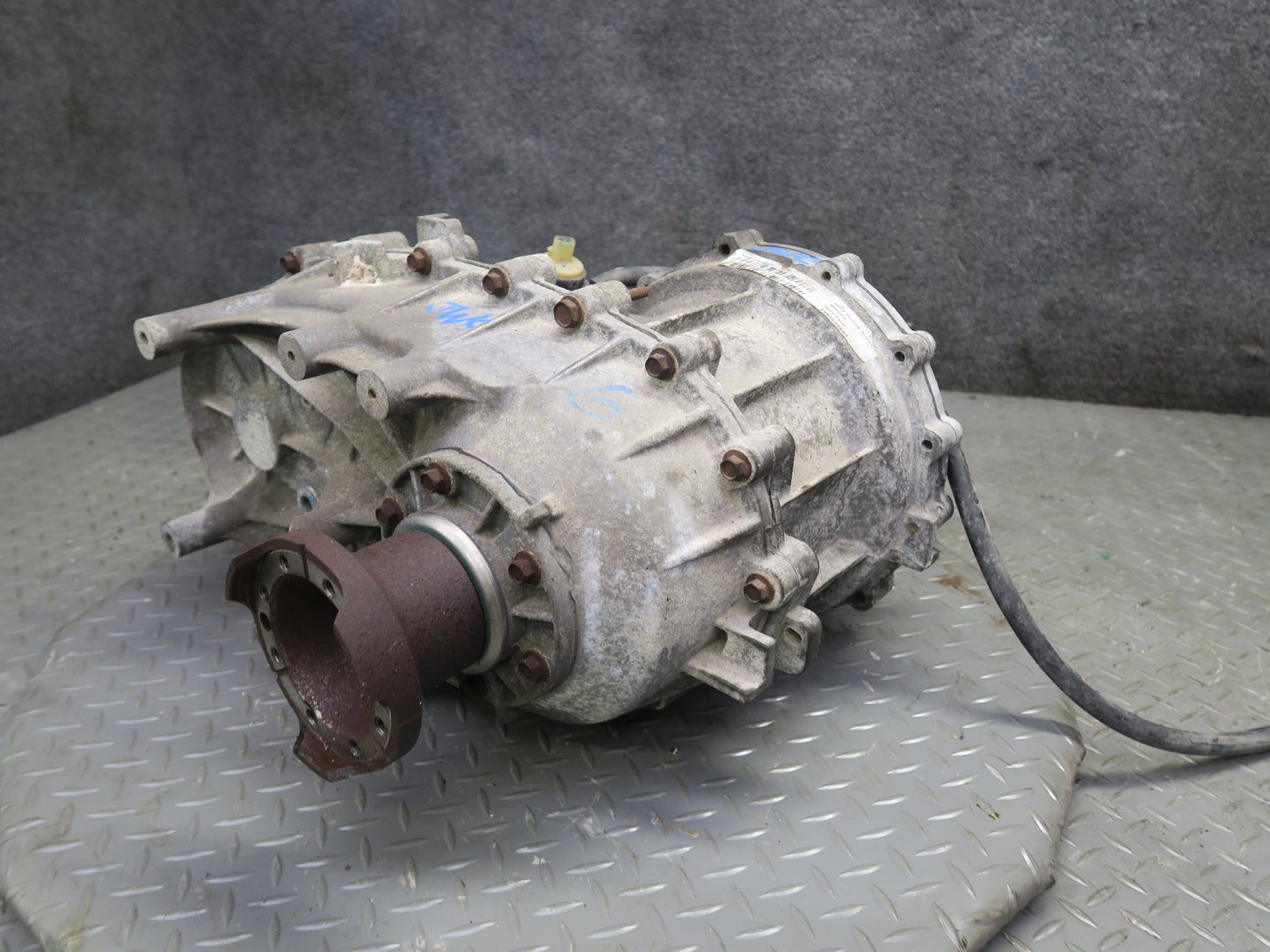 12-17 Jeep Wrangler JK 3.6L A/T Rock-trac 4:1 Transfer Case 75K 52123503AB OEM