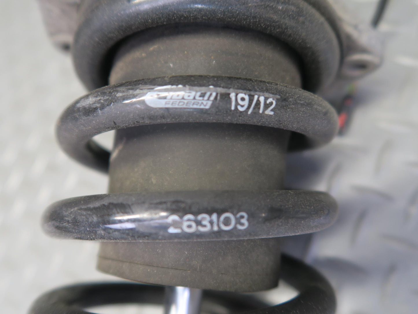 2008-2016 Maserati Granturismo M145 RWD Coupe Front Right Strut Shock Absorber