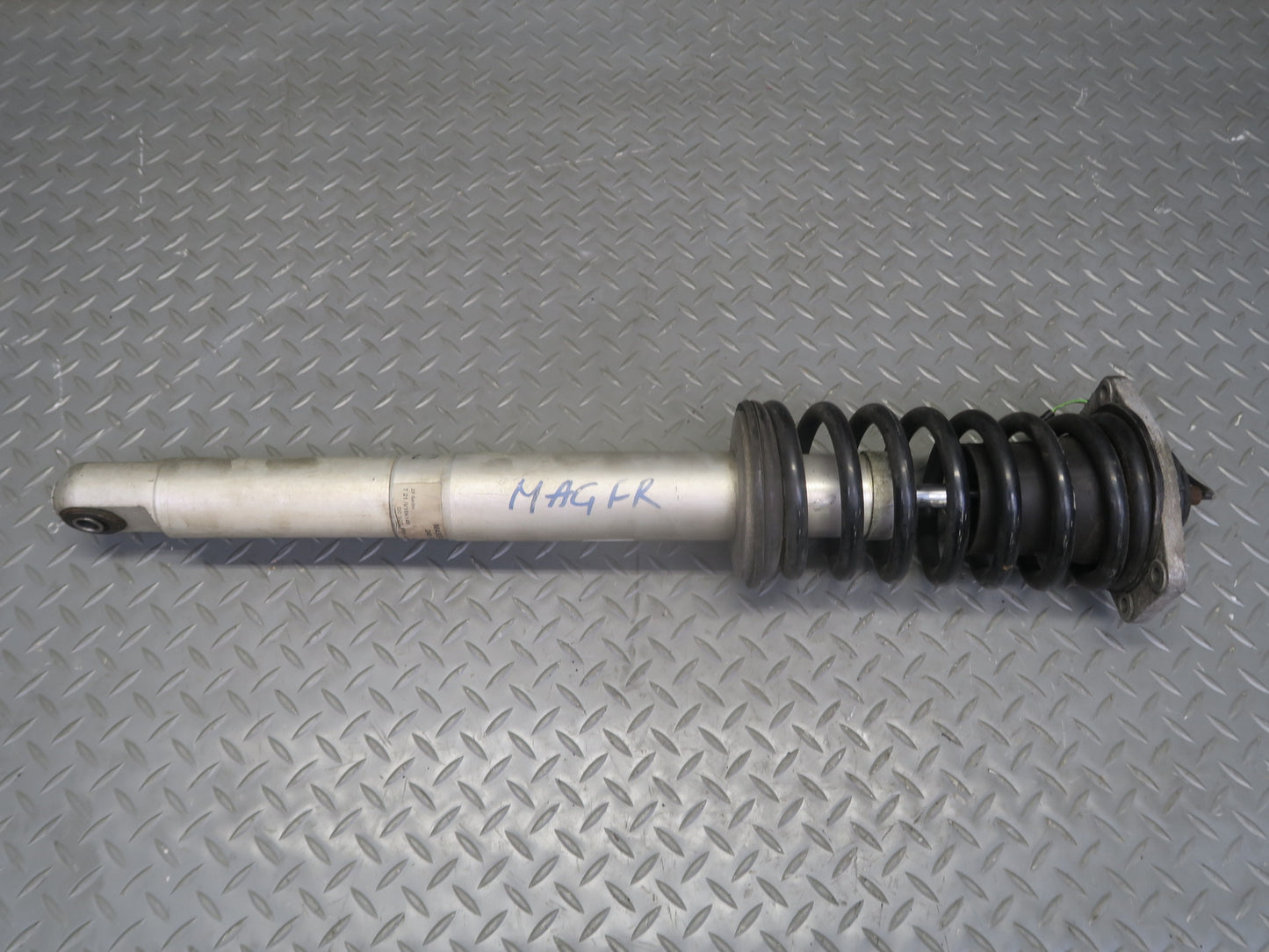 2008-2016 Maserati Granturismo M145 RWD Coupe Front Right Strut Shock Absorber