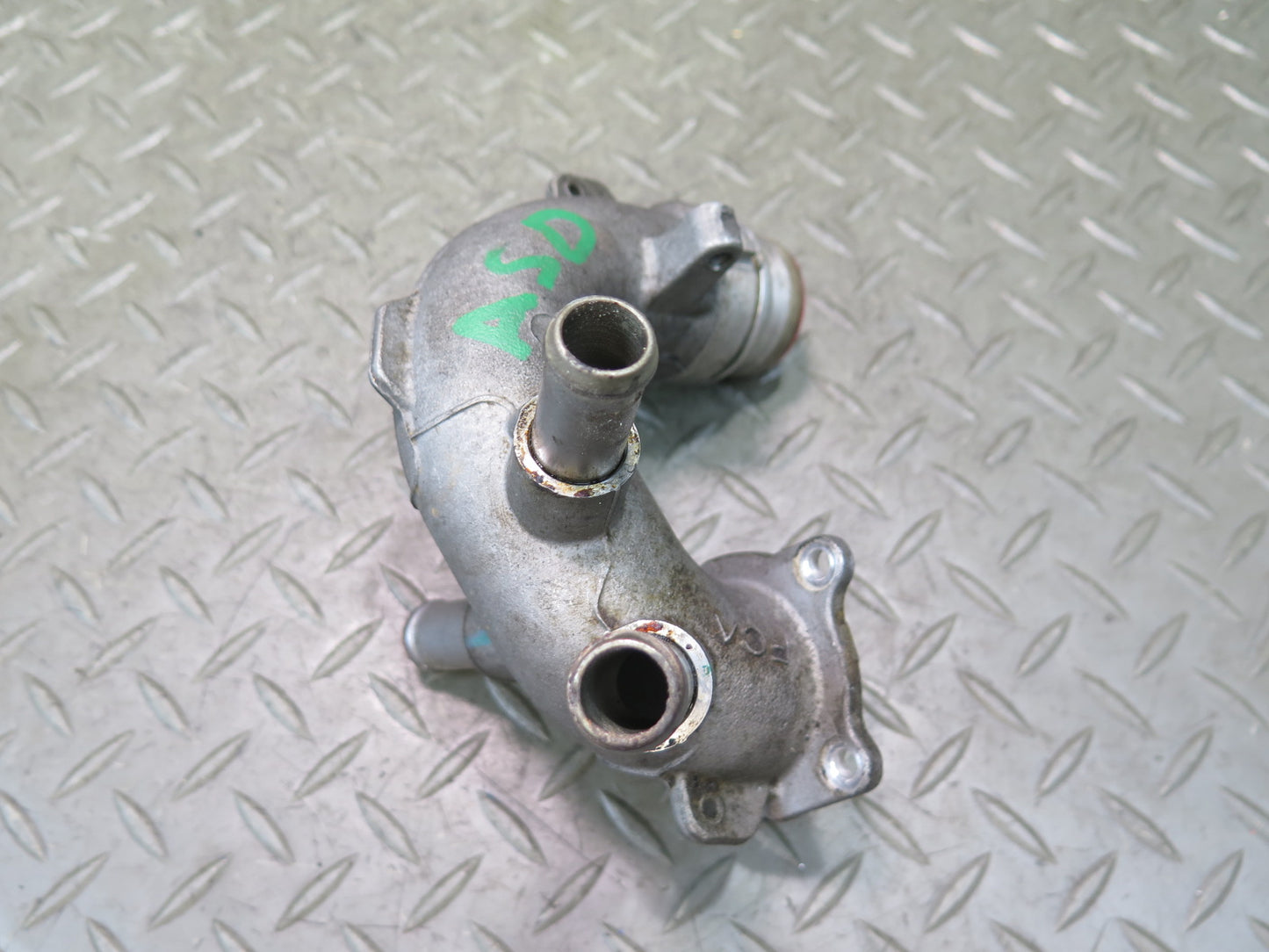 2017-2023 Alfa Romeo Stelvio 2.0L Engine Water Coolant Pump Hose Pipe Line